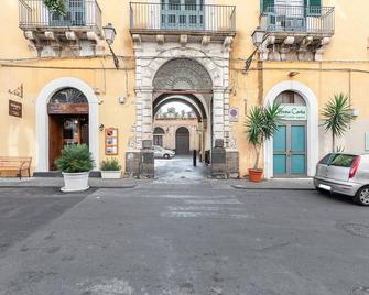 Catania City Center Apartment - Catania - Building