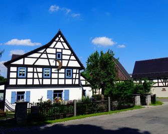 Mansion - Posterstein Castle - Schmölln - Gebouw
