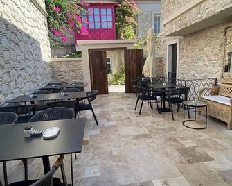 Samadhi Alacati - Алачаті - Патіо