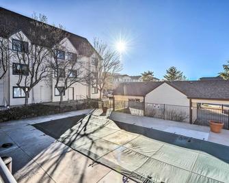 Half-Mi to Light Rail Greenwood Village Studio - Englewood - Pool