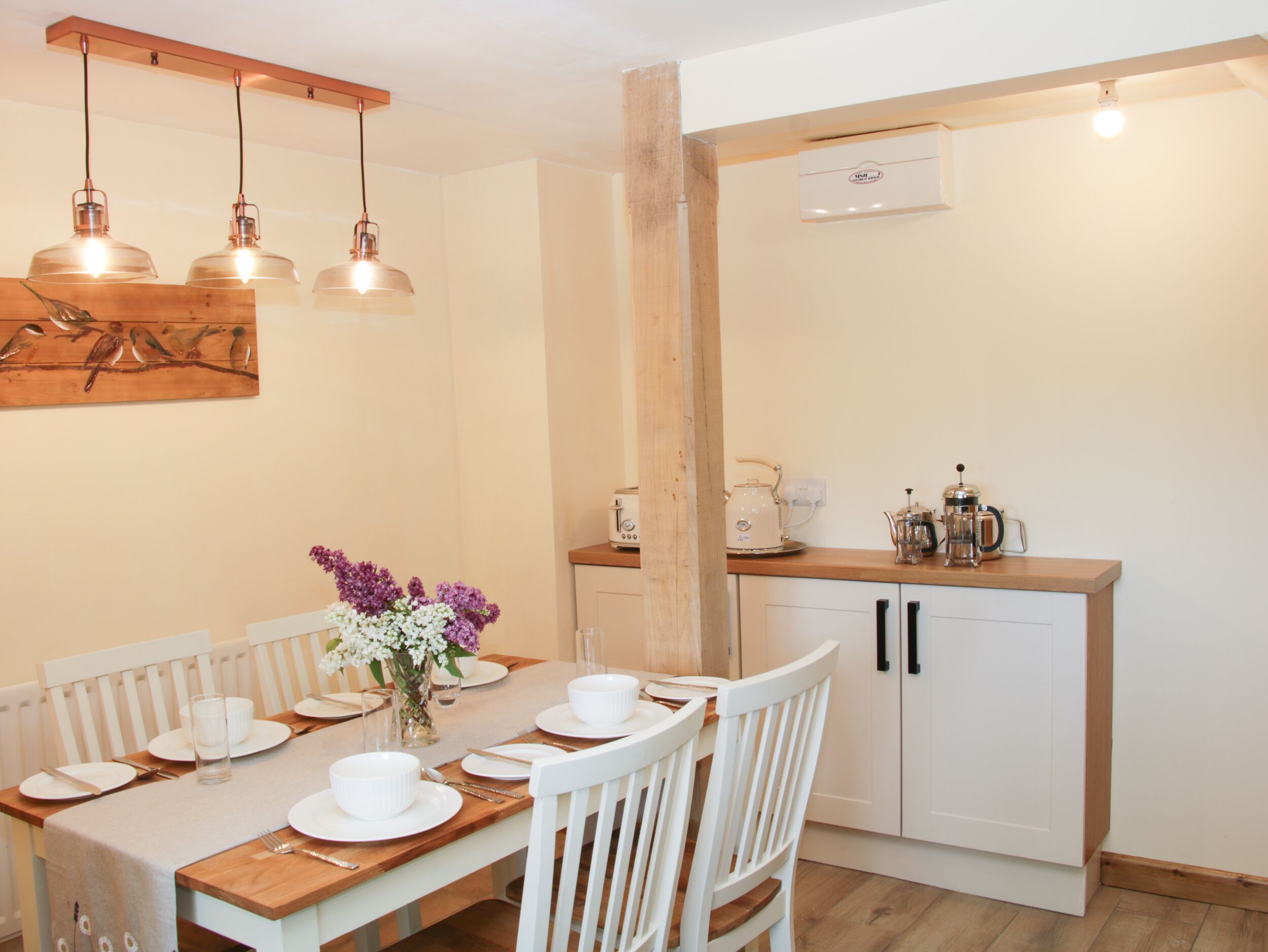 Broughton Stables - Montgomery - Dining room