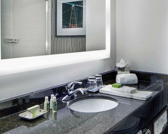 The Lodge at Duke Medical Center - Durham - Bathroom