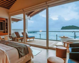 Ordovician Beach Resort - Isla Grande