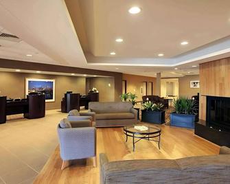 Wyndham Garden Hotel Philadelphia Airport - Essington - Лаунж