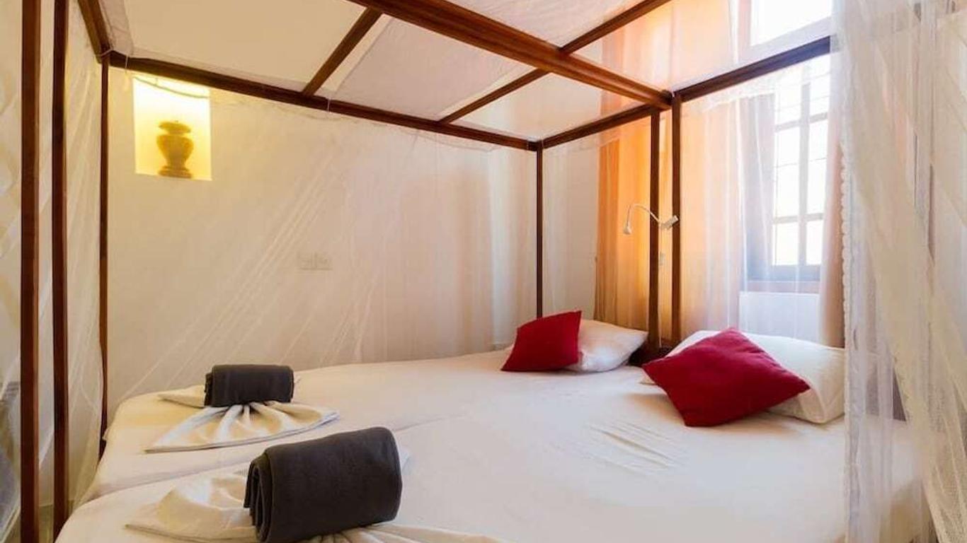 Angel Inn Guest House