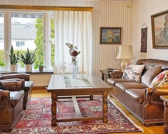7 Person Holiday Home In Sölvesborg-By Traum - Sölvesborg - Obývací pokoj
