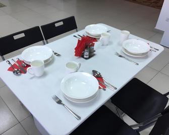 Hostel Mors - Tyumen - Comedor