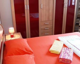 Apartment Gogo Has Been Placed In Montenegro - Kotor - Bedroom