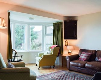 Puddingstone Cottage - Aberfoyle - Sala de estar