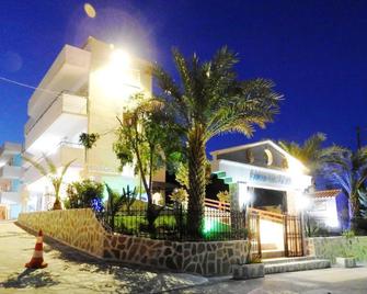 法爾基亞行政開放式公寓酒店 - Rhodes (羅得斯公園) - 法里拉基 - 建築