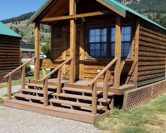 Picturesque Cabin with Stunning Sights near West Yellowstone, Montana - West Yellowstone