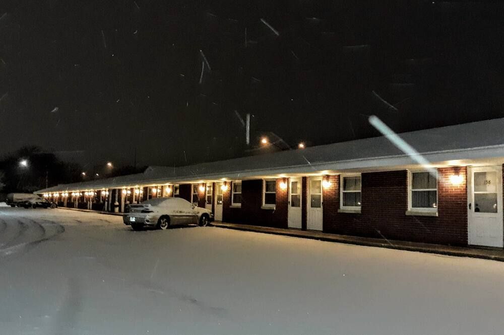 باي موتل - غرين باي - مبنى