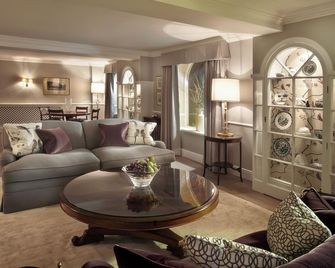Chewton Glen Hotel & Spa - New Milton - Wohnzimmer