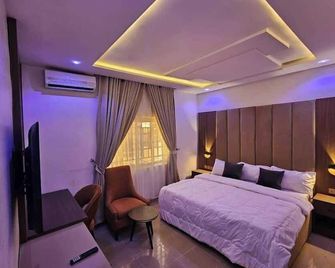 One90 Apartment - Lagos - Bedroom