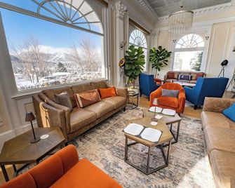 The Stanley Hotel - אסטס פארק - טרקלין