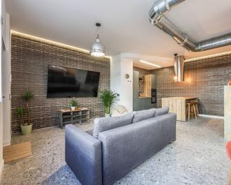 Apartamento Exclusivo Totalmente Reforma - Madrid - Sala