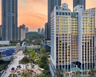Staz Hotel Premier Dongtan - Hwaseong - Building