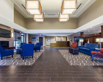 Comfort Suites Youngstown North - Youngstown - Resepsjon