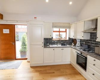 The Stables - Preston - Cocina