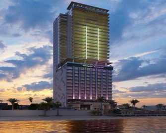 Holiday Inn Express & Suites Mazatlan By IHG - Mazatlán - Edificio