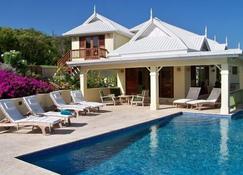 Villa with Spectacular Views & Pool in Unspoiled Grenada - Westerhall - Pool