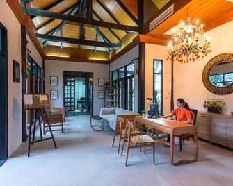 Tusita Wellness Resort - Pak Tako - Recepción