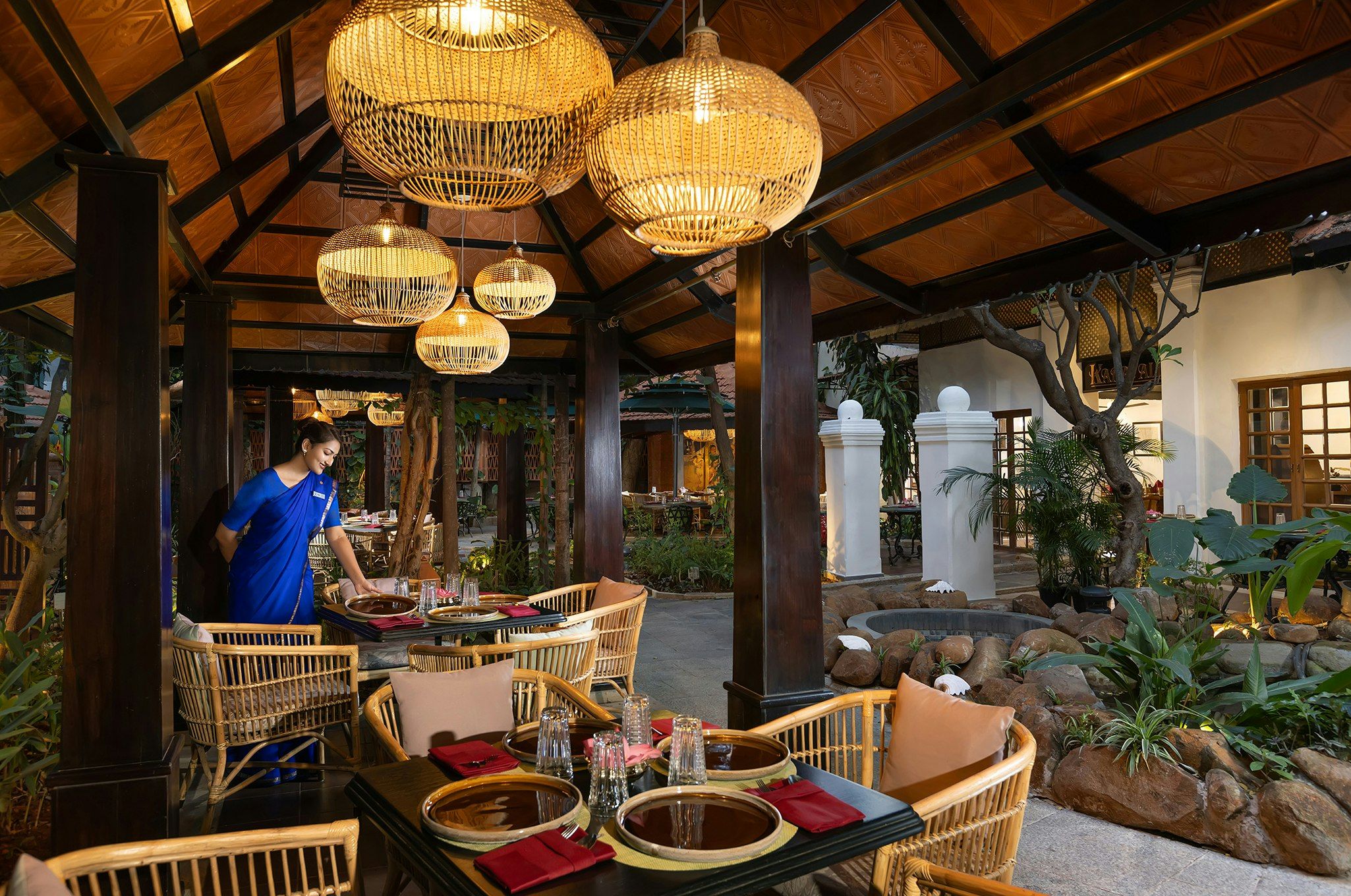 Vivanta Bengaluru Residency Road - Bangalore - Restaurant