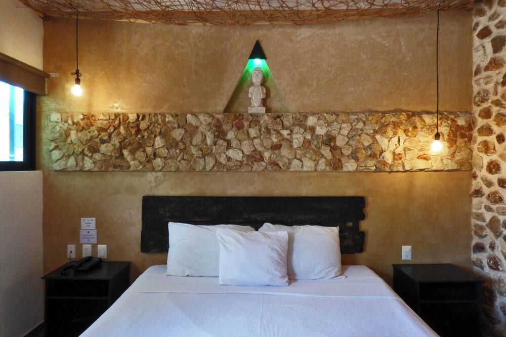 Habitaciones Colonial Zaci - ויאדוליד - חדר שינה