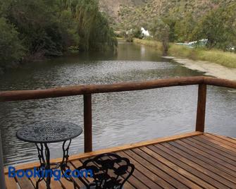 Old Mill Country Lodge and Restaurant - Oudtshoorn - Budynek