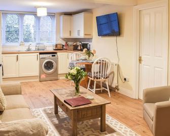 South Wing Coldharbour Park Farm - Liss