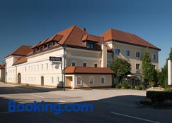Hotel Vösenhuber - Kronstorf - Bâtiment