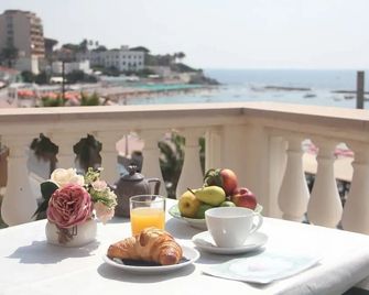 Villino Gregoraci Relais - Santa Marinella