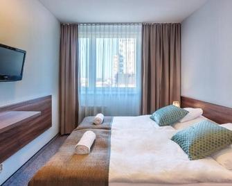 Hotel Tarnovia - Tarnow - Camera da letto