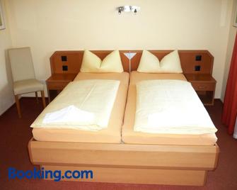 Pension Im Malerwinkel Kallmünz - Duggendorf - Bedroom