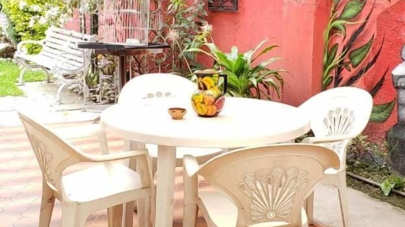 Anys Hostal