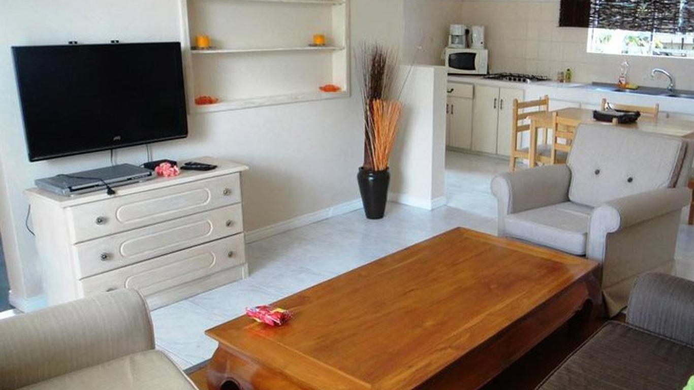 Colibri Beach Villas
