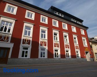 Hotel Zum Heiligen Geist - Mariazell - Building