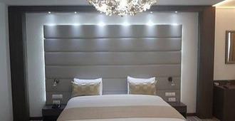 Hani Hotel - Bab Ezzouar - Bedroom