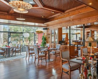 Strandhotel Heringsdorf - Heringsdorf (Meclemburgo-Pomerania Anteriore) - Bar