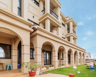 Kiwi Villa - Magong City - Building