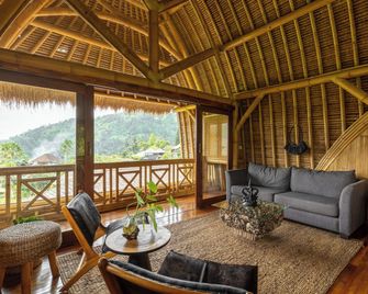 Samanvaya - Adults Only - Sidemen - Salon