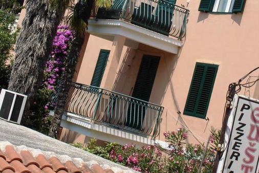 Guesthouse Laura - Split - Edificio