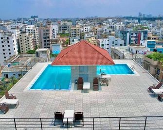 250 sqft 2 Studio Apt Pool and Sauna - Dhaka - Pool