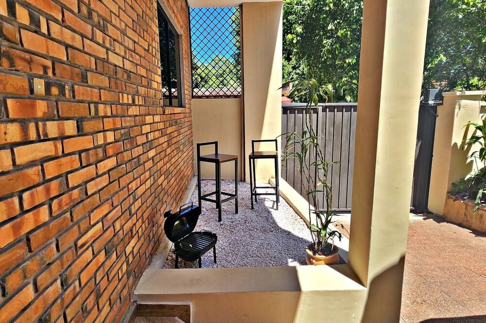 Casa estilo americano cerca del Shopping Mariscal con 2 garajes y WiFi - Asuncion - Balcony