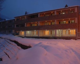 Tsaghkahovit Hotel - Tsaghkadzor - Gebäude