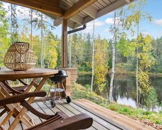 Koskimökki, vaikon loma 3 by Interhome - Kaavi - Patio