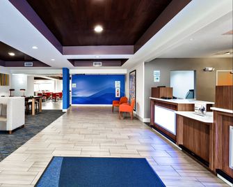 Holiday Inn Express & Suites Inverness-Lecanto By IHG - Lecanto - Lobby