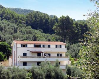 Apartment Villa Tavaglione-1 by Interhome - Peschici - Building