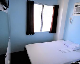 G-Galyx Inn Hotel - Cagayan de Oro - Bedroom