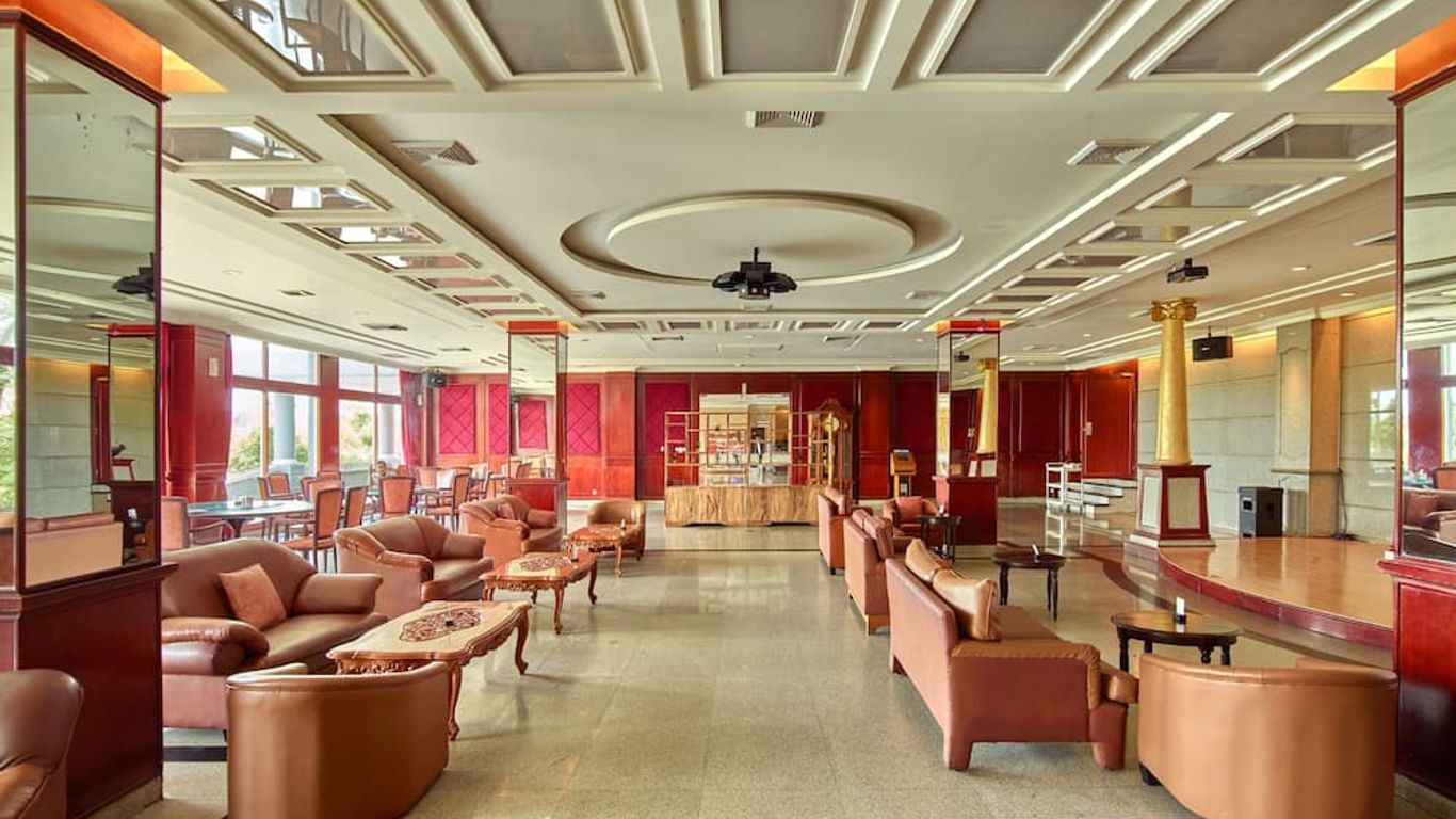 Aston Cimone Hotel & Convention Center